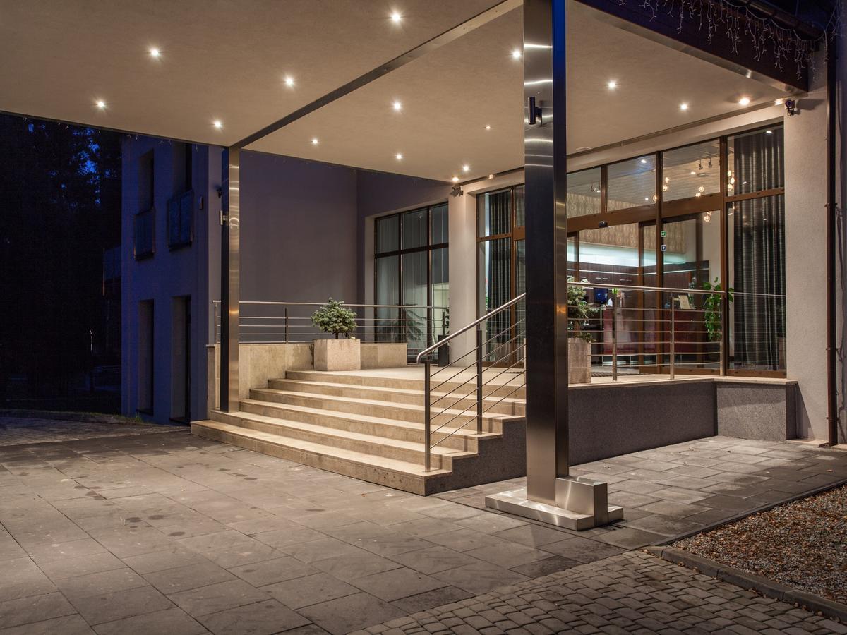 Hotel Grzegorzewski Tuszyn Exterior foto