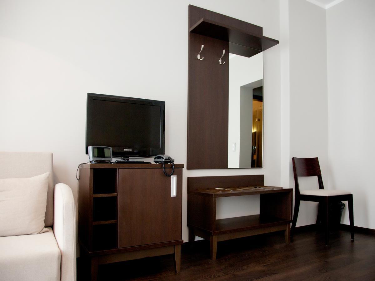 Hotel Grzegorzewski Tuszyn Habitación foto